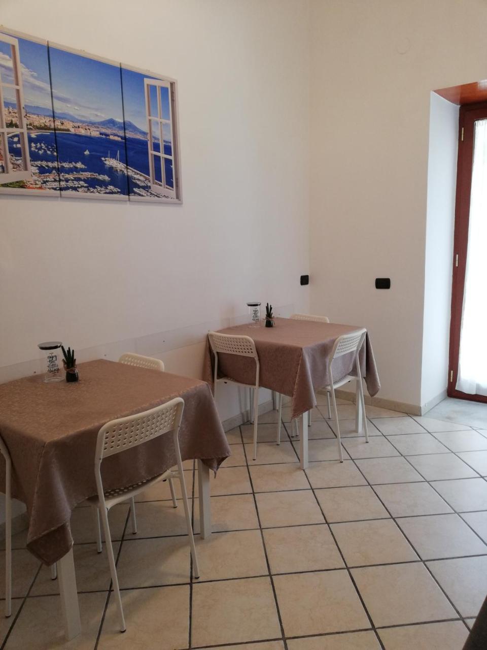 Azalea B&B Napoli Bagian luar foto