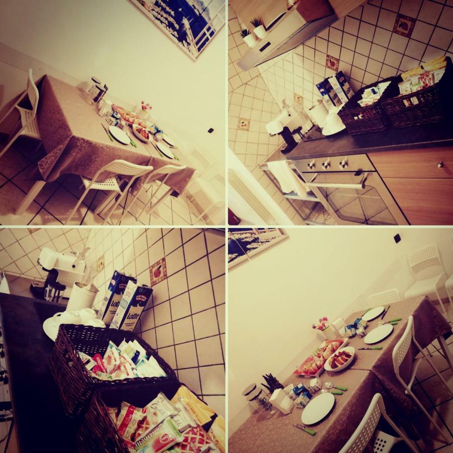 Azalea B&B Napoli Bagian luar foto